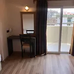 Opus Aparthotel 4*