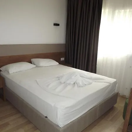 Aparthotel Opus 3*