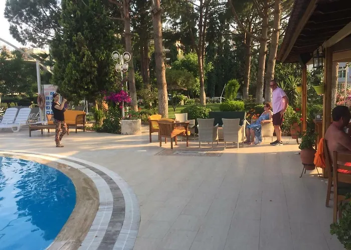 Opus Ξενοδοχείο με διαμερίσματα 4*