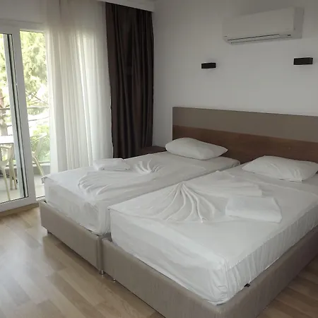 מלון דירות Opus