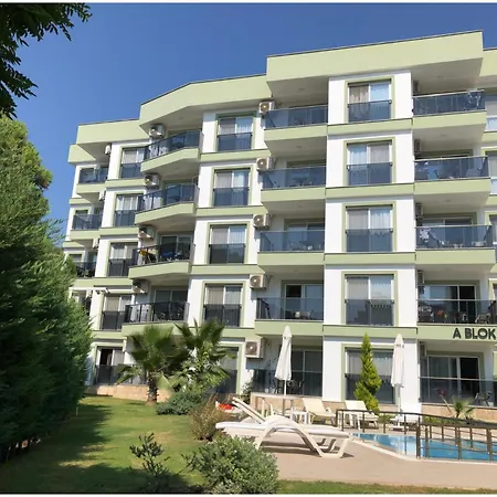 Hotel de apartamente Opus 4*