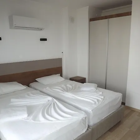 Aparthotel Opus