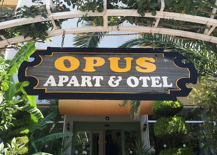 Apart Otel Opus Kuşadası