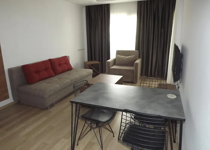 Apart Otel Opus Kuşadası